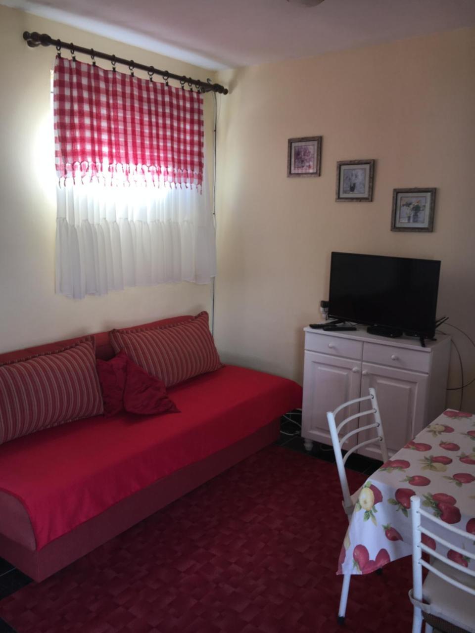 Apartman Tatjana Сутоморе Экстерьер фото