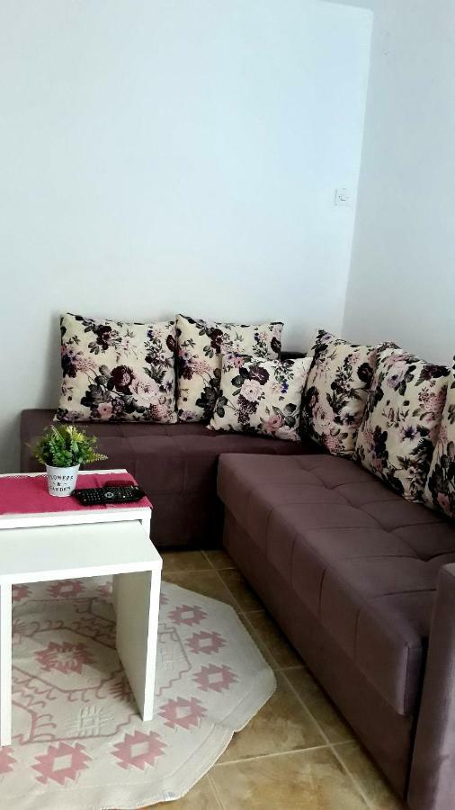 Apartman Tatjana Сутоморе Экстерьер фото
